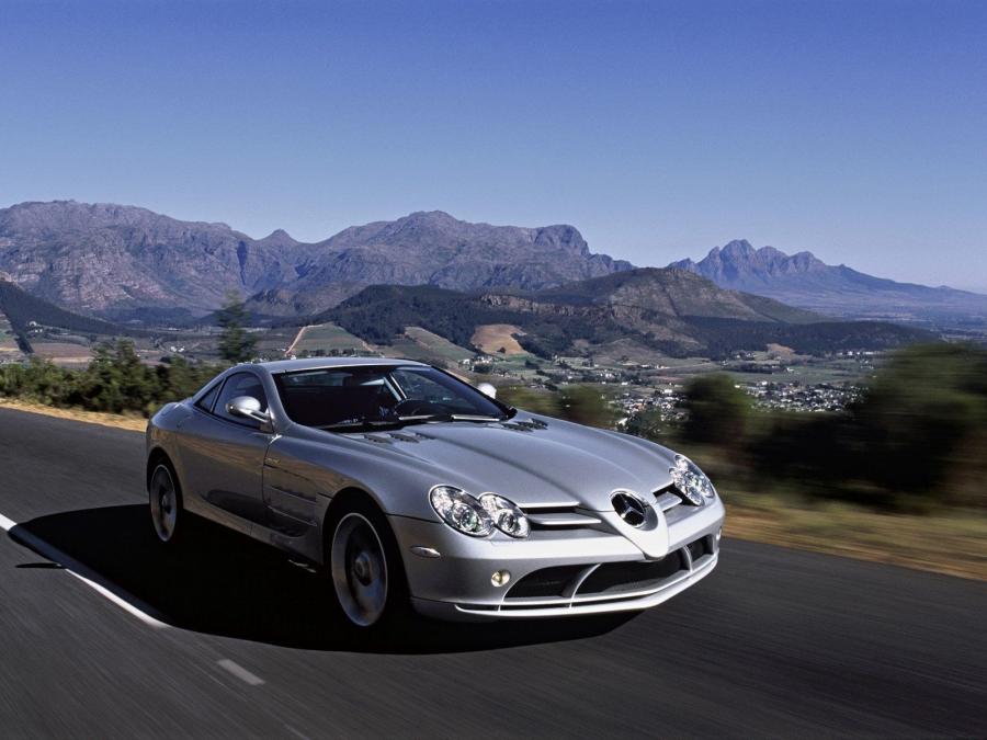  Mercedes-Benz SLR McLaren 2004 года  (фото 66 из 175)